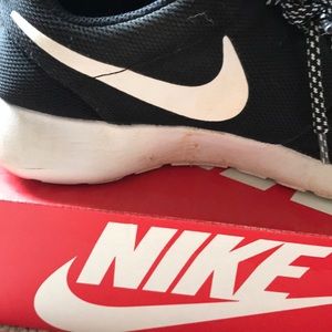 Nike Rose One size 8 1/2